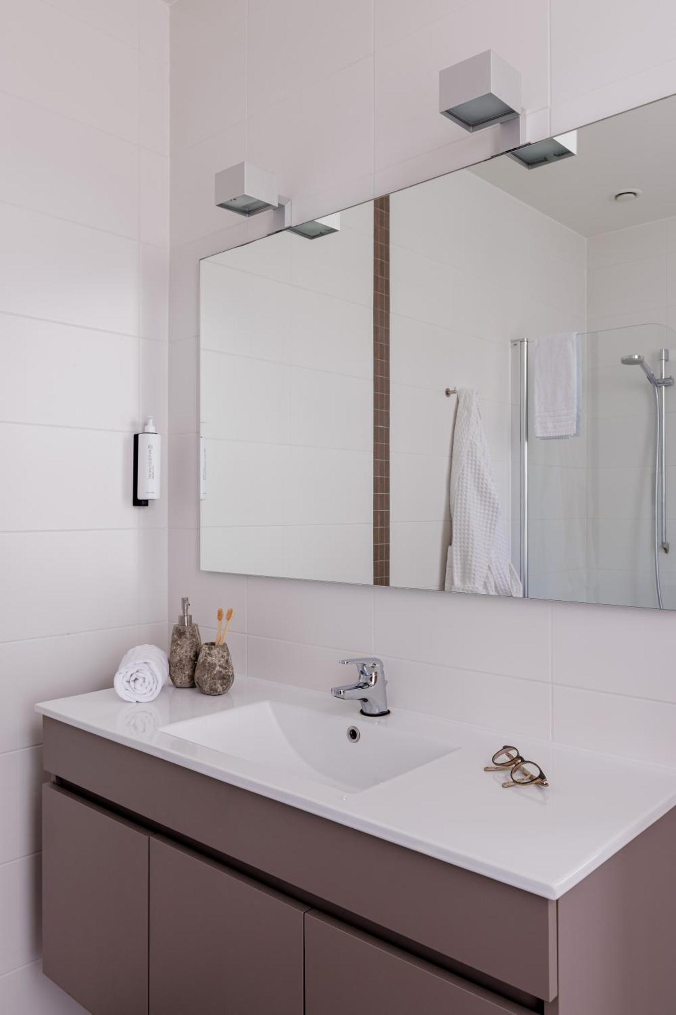 Hotel Corner House By Wp Hotels بلانكنبرخ المظهر الخارجي الصورة